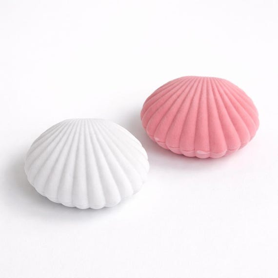 Velvet Shell Jewellery Box | Gift Ring Box | Seashell Jewelry Box | Pink or White Jewellery Case | Gift Packaging