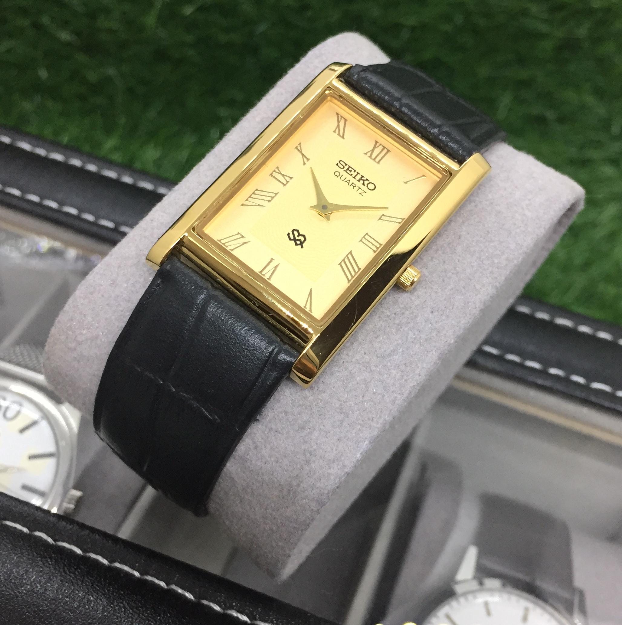 SEIKO タンク　腕時計 ヴィンテージ セイコー タンクウォッチ：ゴールドローマ文字盤