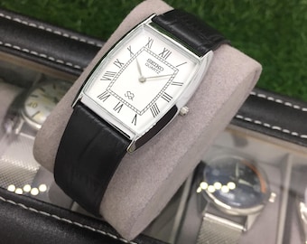 Vintage Seiko Tank Watch: Quartz Roman Dial, Black Leather Strap