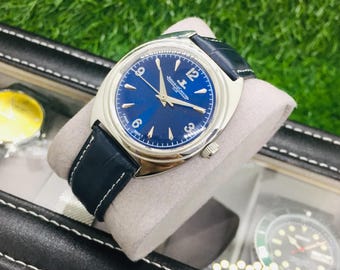 Vintage 1960s Jaeger LeCoultre Club : Blue Dial. Manual-Winding, Blue Leather Strap, Wrist Watch