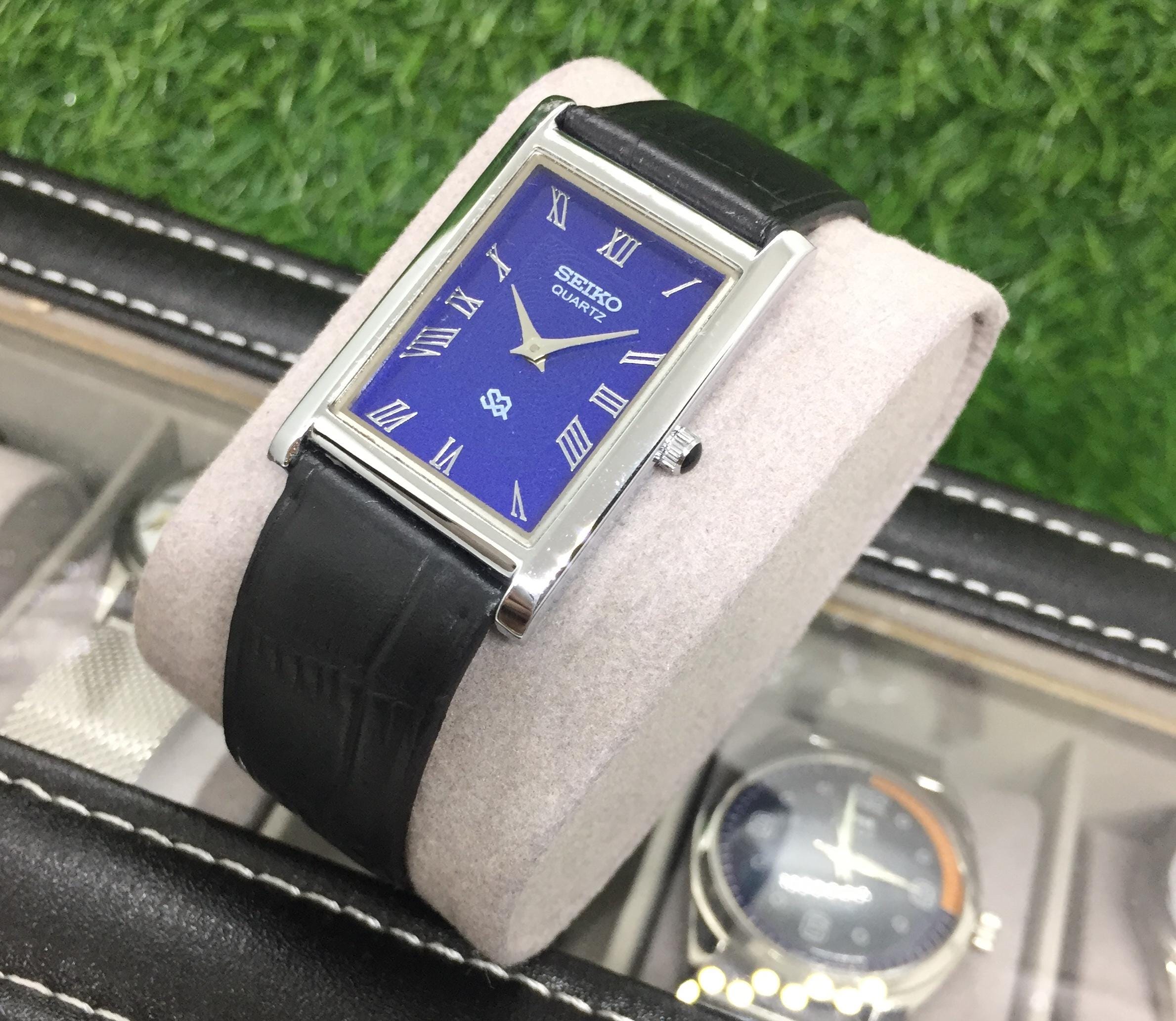 ヴィンテージ セイコー タンク SQ クォーツ ブルーダイヤル ブラック 