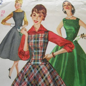 Fabulous Vintage 50s Junior Misses&#39; DRESS, JUMPER, BLOUSE Pattern Factory Folded