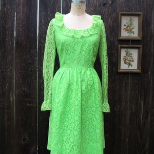 Vintage 60&#39;s Lace Dress FRESH FESTIVE FASHION