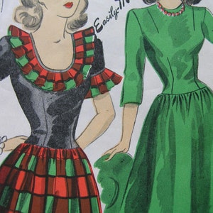 1940s Du Barry 5925 FACTORY FOLDED Vintage Sewing Pattern Misses' Easily Made Dress Size 12 Bust 30