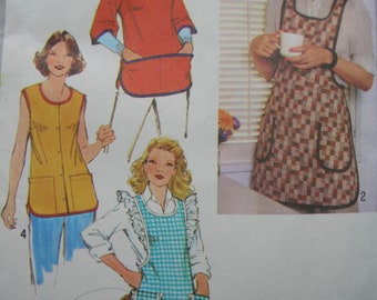 1970s Simplicity #9209 FACTORY FOLDED Vintage Sewing Pattern Misses' Set of Aprons Size Medium 14-16 Bust 36-38