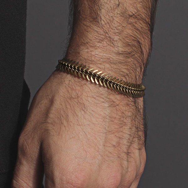 Men's Bracelet - Spine shaped brass bracelet for men and women - Mens Jewelry - Adjustable Brass bracelet for Men - Spine chain bracelet