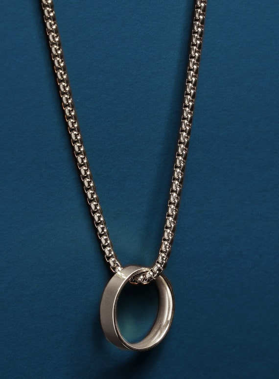 Waterproof Men s Necklace Stainless Steel Ring on 3mm Venetian