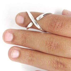 Anello in argento per artrite, supporto per deviazione laterale, anello EDS, tutore per dito a martello, tutore per deformità a fiore all'occhiello, tutore per dito a scatto