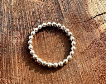 Ring 925 sterlingzilver met kralen – minimalistisch, tijdloos, stapelbaar ontwerp