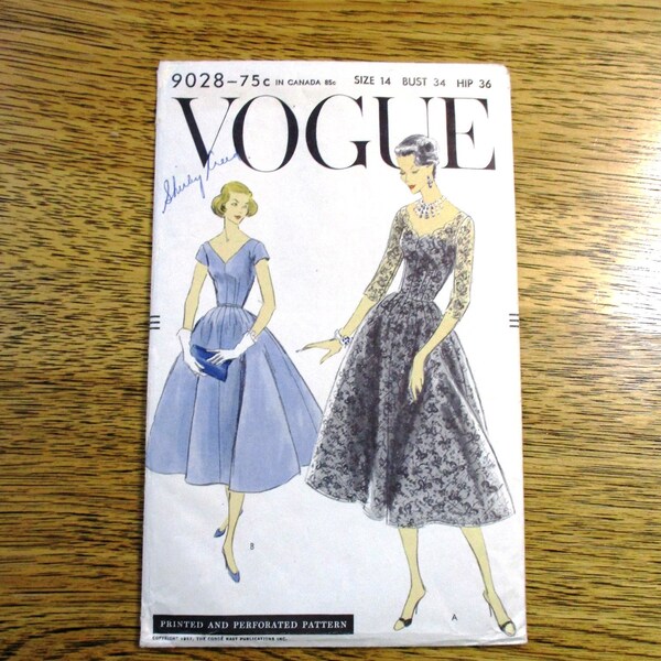 RARE 1950s Evening Gown with Full Pleated Skirt - Size 14 (Bust 32") - VINTAGE Unprinted Sewing Pattern Vogue 9028