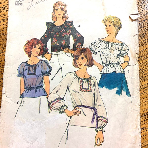 BOHO 1970s Peasant Blouse with Puff Sleeves, Bare Shoulder Ruffle Top - Size Medium (12 - 14) - VINTAGE Sewing Pattern Simplicity 6412