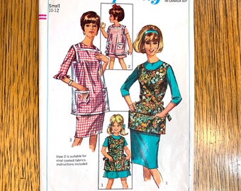 MOD 1960s Cobbler Apron, Clear Vinyl Artist's Smock or Coverall - Miss Size Small (10 - 12) - VINTAGE Sewing Pattern Simplicity 6809