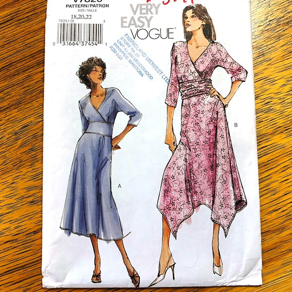 Y2K Empire Line Midriff Dress, Fit and Flare Sundress - Plus Size (18 - 20 - 22) - UNCUT Sewing Pattern Vogue 7820