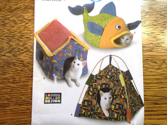 Designer top cat accessories