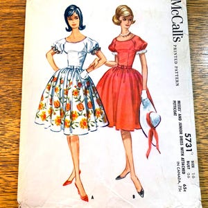 Mid Century Modern 1960 Full Skirted Day Dress and Petticoat - Size 16 (Bust 36") - VINTAGE Sewing Pattern McCalls 5731