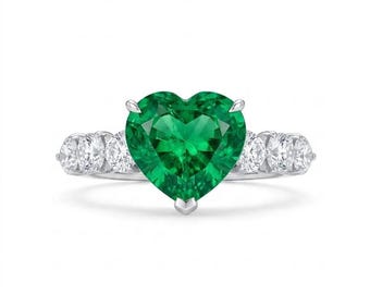 Heart Cut Green Lab Diamond Engagement Ring, 18K Gold Bridal, Emerald Stone Wedding Ring