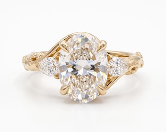2.5 Carat Oval Cut Diamond Engagement Ring, Vintage Halo Bridal Ring, Luxury Wedding Jewelry
