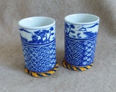 Vintage Sake Teacups Willow-style Nakagama Japan w crochet coasters