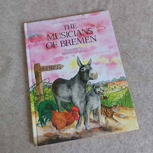 The Musicians of Bremen (Brother&#39;s Grimm 1984) Hardcover Book