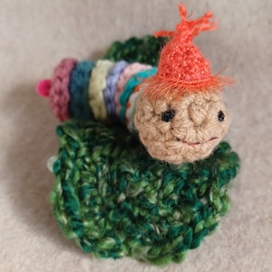 Crochet Worm Plush Toy Happy Hat Worm and green resting pad