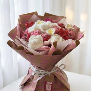 Interaktiver Häkel Blumenstrauß Videobotschaft QR Code Geschenk Ewige Blumen Geburtstag Personalisiert