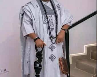 Agbada pour hommes, vêtements pour hommes africains, dashiki. Chemise agbada et pantalon assorti