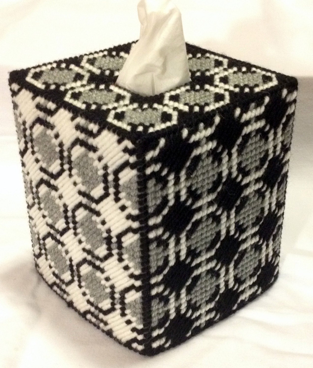White plastic tissue box cover deals
