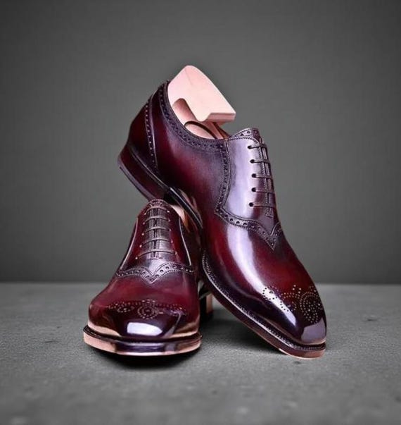 Handmade Burgundy Oxford Shoes: Whole-cut Leather Formal  display picture 3