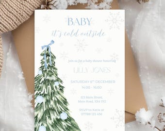 Może przedstawiać: Zaproszenie na baby shower z akwarelowym motywem choinki. Zaproszenie brzmi "BABY it's cold outside" i zawiera szczegóły wydarzenia: datę, godzinę, miejsce i informacje RSVP. Tło jest kremowe.