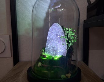 Lámpara de noche mineral única, hecha a mano. Regalo: Geoda de amatista natural bajo una cúpula de cristal iluminada. Iluminación ambiental. Cable y cargador incluidos.