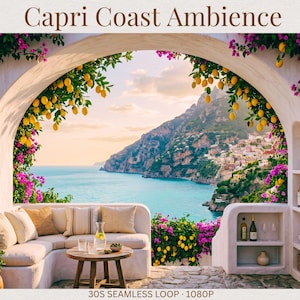 Puede incluir: Una vista pintoresca de la costa de Capri. La imagen presenta una estructura arqueada blanca que enmarca un paisaje costero con un mar turquesa y un pueblo de montaña. El arco está adornado con limones y flores. El texto "Capri Coast Ambiance" está en la parte superior.