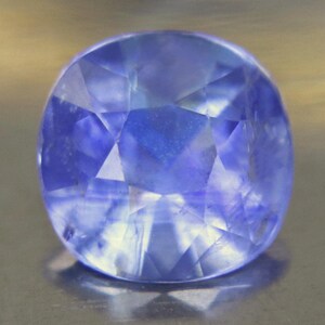Petty 0.85cts ceylon natural blue sapphire oval shape precious gemstone