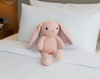 Peluche amigurumi rose au crochet en peluche
