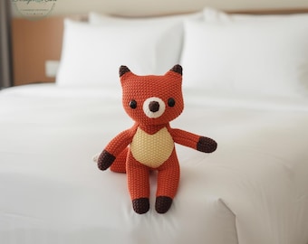 Peluche renard au crochet fait main en tricot rouge