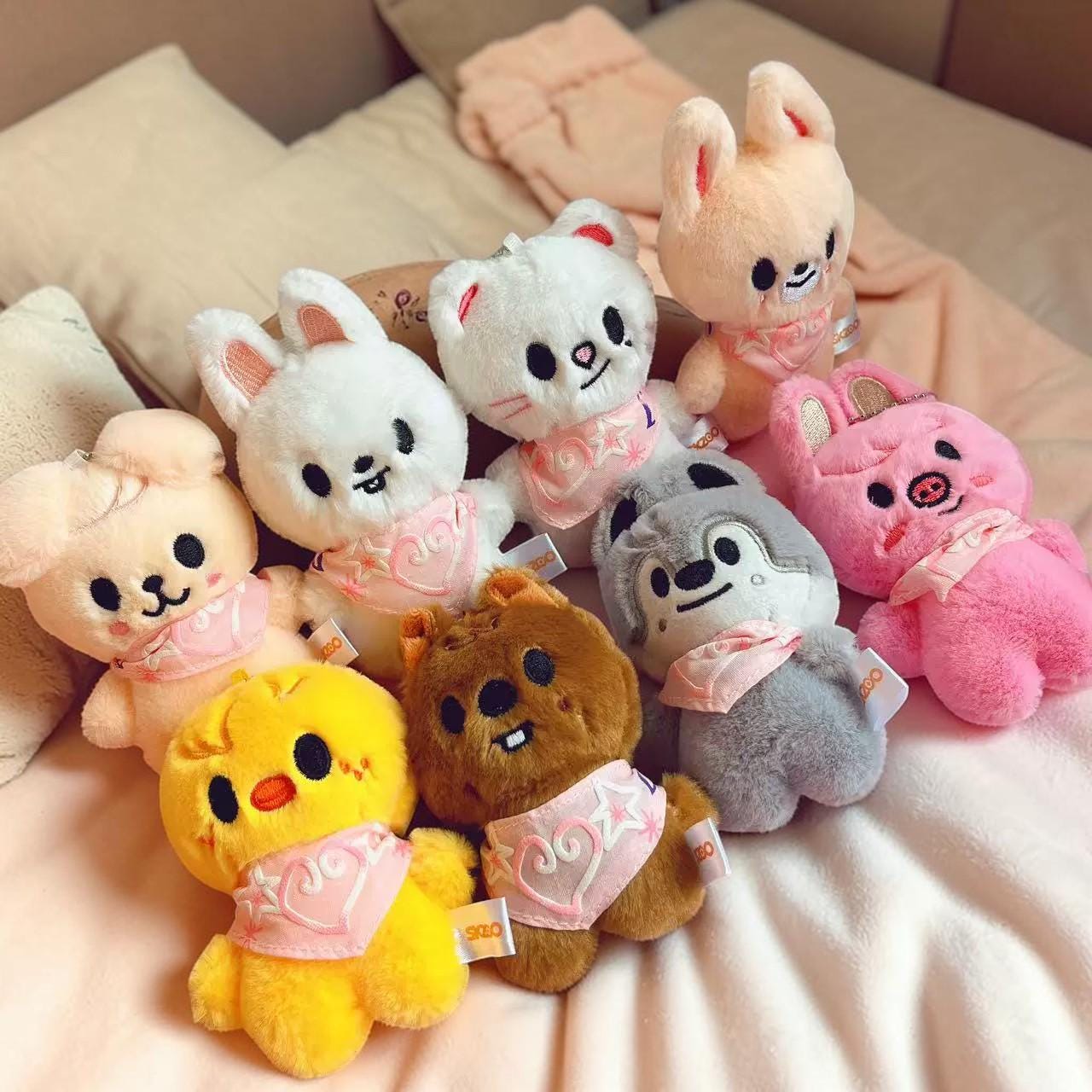 Stray kids skzoo plush - Etsy 日本