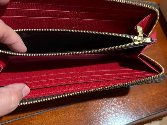 Authentic Louis Vuitton Set - image 7