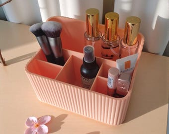 Ribbed Makeup Organizer | 3D Printed Cosmetic Storage | Vanity Organizer with Compartments | Modern Beauty Storage | Bathroom Decor