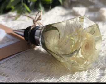 Tapón de botella único en su clase: un regalo artesanal exclusivo.