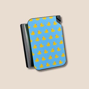 Pop Art Rubber Duck Print Aluminium Pop Up Wallet -- Magsafe & RFID Slim Card Holder