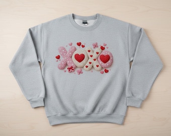 Faux Yarn, XOXO Valentine Sweatshirt PNG, Cute Heart Knit Valentine Design, Romantic Love Shirt Graphic, Valentine Digital Download