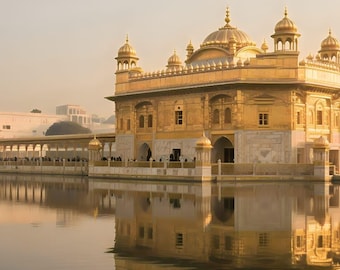Golden Temple Wall Art, Harmandir Sahib Sikh Religious Artwork, Amritsar Golden Temple Spiritual Home Decor
