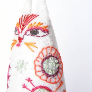 Embroidered Felt Cat Downloadable Pattern