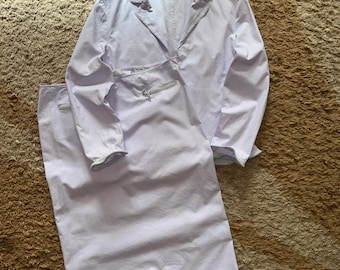 Chaqueta y falda con ribete de cremallera lila de Miu Miu, archivo de pasarela de 2000