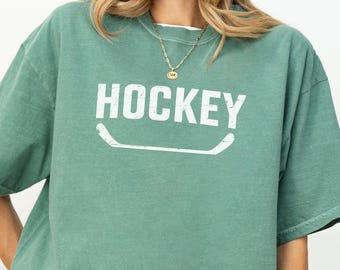 Comfort Colors® Hockey T-Shirt, Vintage Style Hockey T-Shirt, Hockey League Shirt, Unisex Retro Hockey Tee