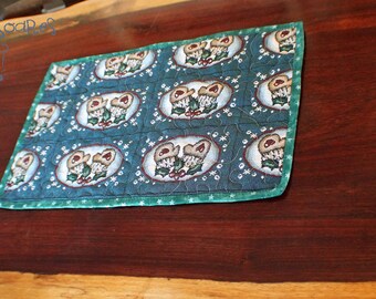 Quilted Table Mat - Reversible Christmas