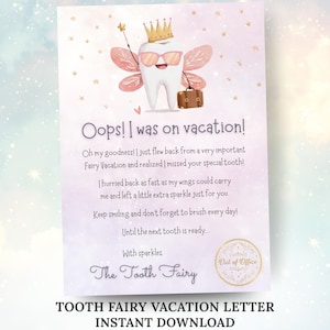 Puede incluir: Una carta de vacaciones de hada de los dientes caprichosa con un personaje de diente de dibujos animados que lleva gafas de sol y una corona. La carta incluye texto sobre una visita perdida y un recordatorio para cepillarse los dientes.