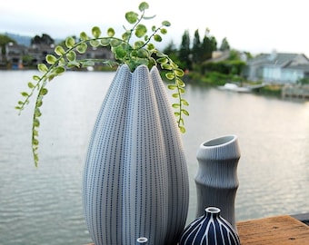Handmade Vase for Flower Plant Porcelain Pottery Stoneware Home  Decor 8.8" (G-Champa L)