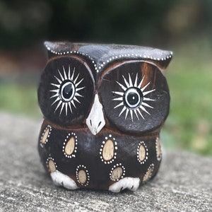 Carved Wood Owl Hand Painted Bird Figurines Sculpture Decor