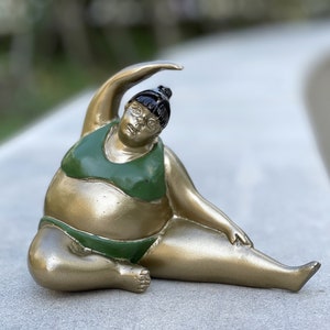 Fat Woman Figurine Yoga Pose Statue Small Resin Art Sculpture 5.5"