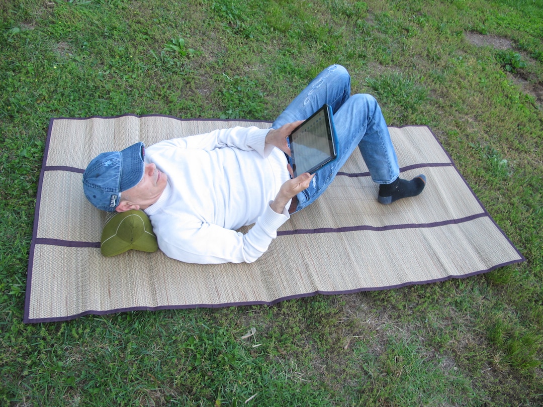 Straw Beach Mat Natural Reed Eco-friendly Handmade Foldable